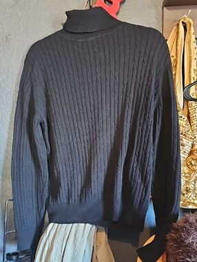 Valerie Stevens Black Cable-Knit Turtleneck Sweater -